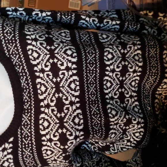 Introspect sweater - Picture 1 of 1